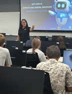 Aviation students in classroom on college campus